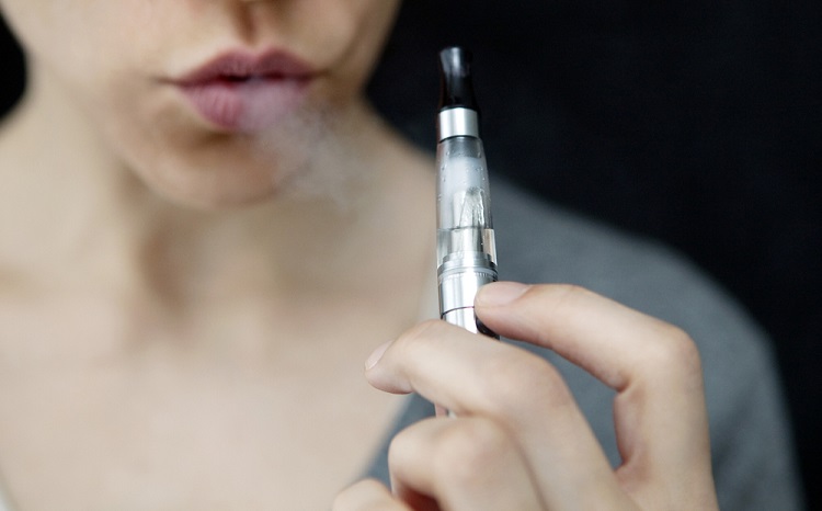 電子タバコ（VAPE）の吸い方とコツ！ベイプ初心者におすすめはMTL│DR